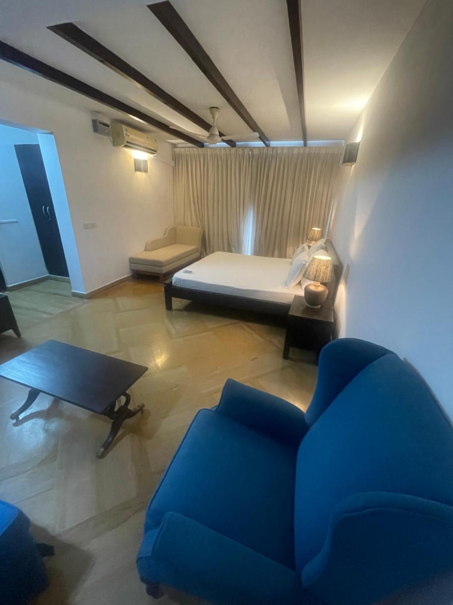 Villa M - Jia 4 Candolim Goa 3Bhk, Pool Facing, Near Beach, Free Breakfast, Free Wifi And Prime Location Aguada Exterior photo