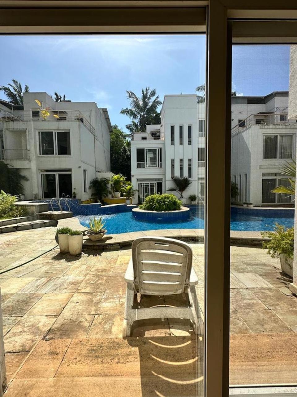 Villa M - Jia 4 Candolim Goa 3Bhk, Pool Facing, Near Beach, Free Breakfast, Free Wifi And Prime Location Aguada Exterior photo