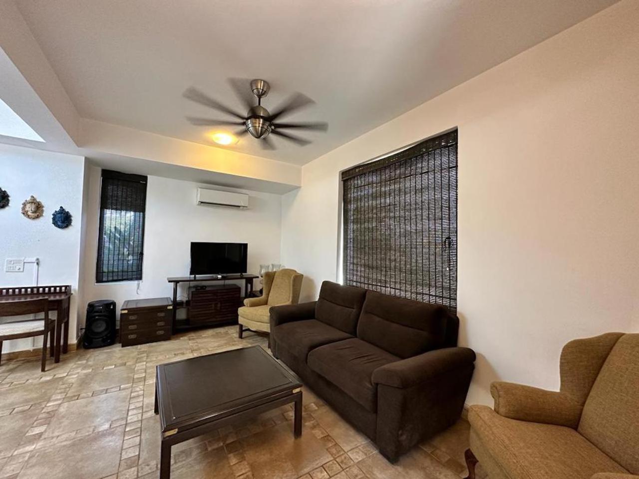 Villa M - Jia 4 Candolim Goa 3Bhk, Pool Facing, Near Beach, Free Breakfast, Free Wifi And Prime Location Aguada Exterior photo